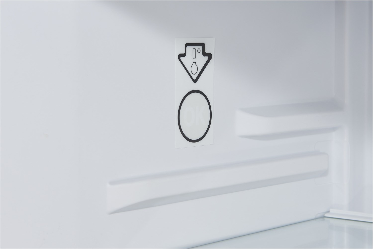 KB 60-V-090E Kleinkühlschrank weiß